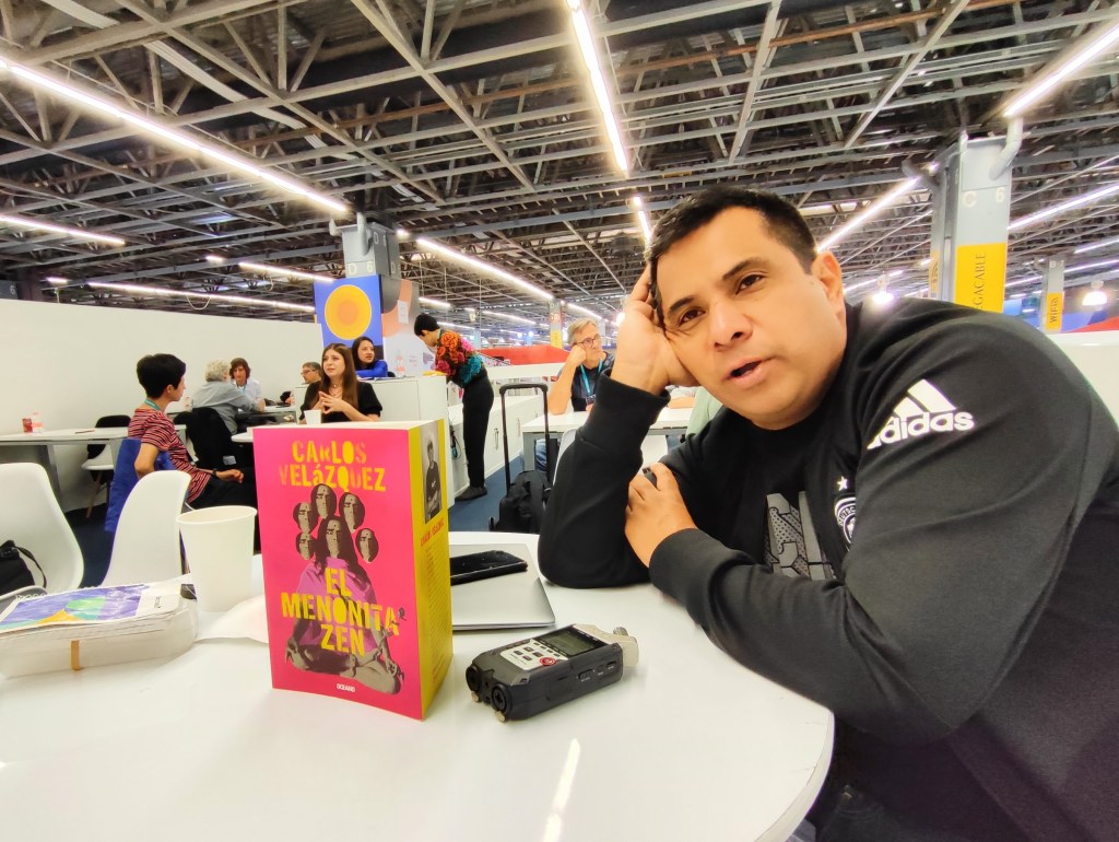 «Escribir relatos es un asunto muy maniático»: Carlos&nbsp;Velázquez