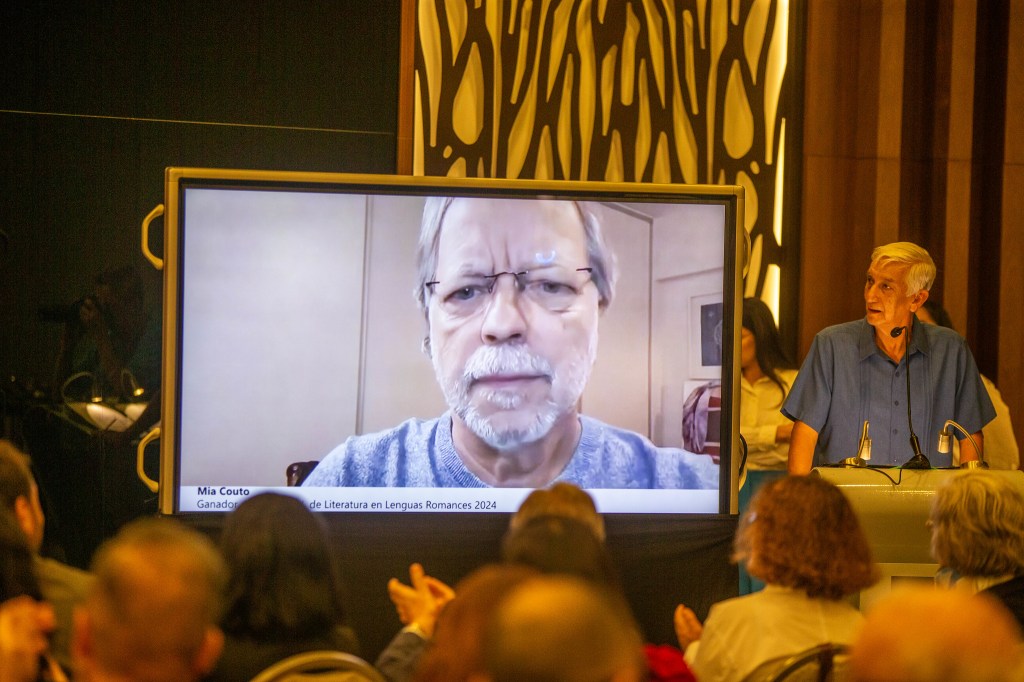 Mia Couto es el ganador del Premio FIL de Literatura&nbsp;2024